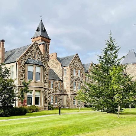 No 49 A Spacious Executive Apartment In Inverness Buitenkant foto
